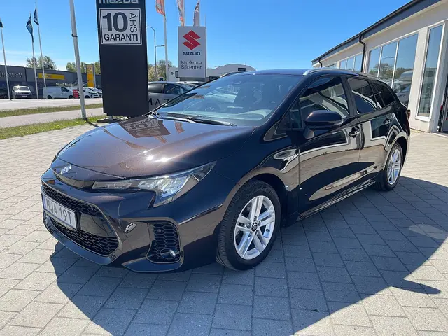 Suzuki Swace Endast 2289 mil Hybrid 1.8 122 hk DRAG