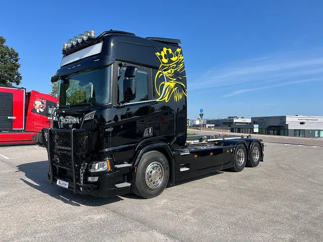 Scania R650 V8 6x4 Tandem Lastväxlare, Kranflak & Liftdumper, Euro 6