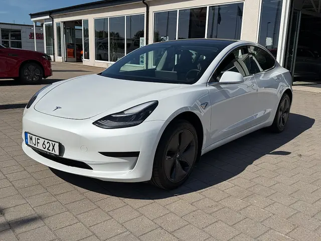 Tesla Model 3 Standard Range Plus 258hk