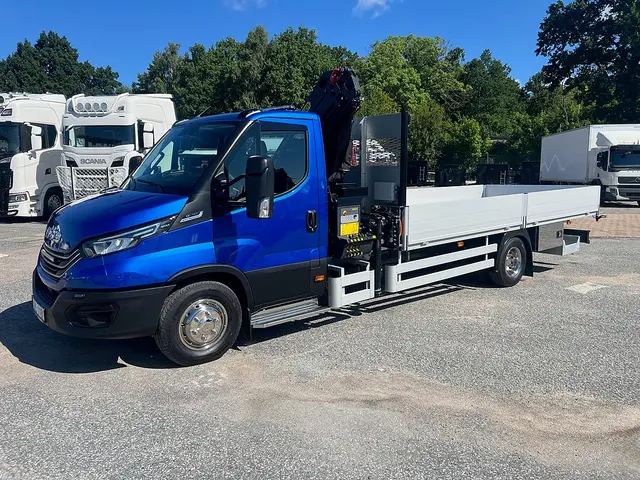 Iveco Daily 72C18 A8 Kranbil Palfinger Kran Fullutrustad