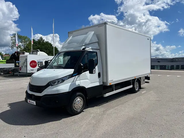 Iveco Daily 72C14E AirPro Skåpbil med Z-Lift, ELBIL