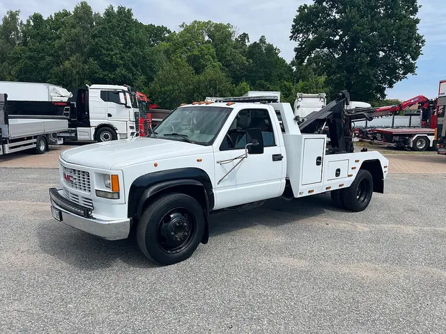GMC SIERRA C3500 HD Garagebärgare