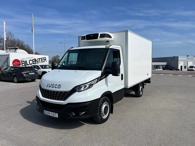Iveco Daily 35S14 Skåpbil Kyl/Frysbil Dag/Nattkyla Z-Lift