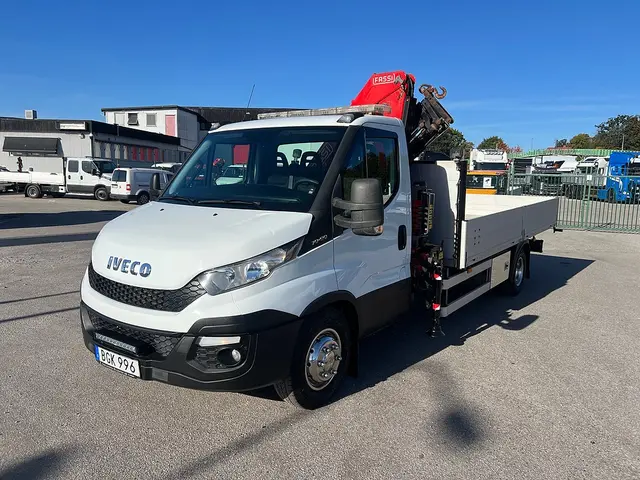 Iveco Daily 72C17 Kranbil Fassi F70 Euro 6