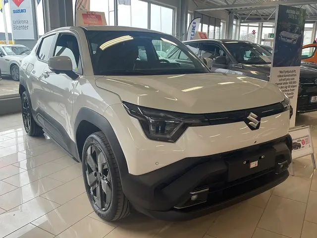 Suzuki e-Vitara Inclusive 4wd PRIVALEASING