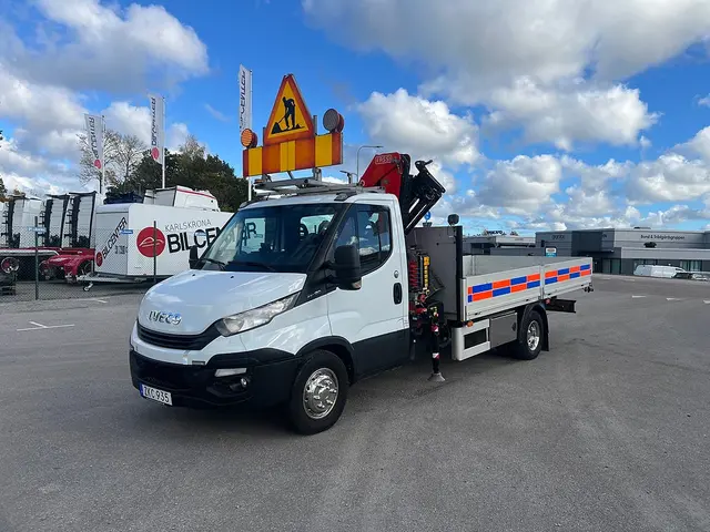 Iveco Daily 72C18 Kranbil, Fassi F70 Kran, Euro 6
